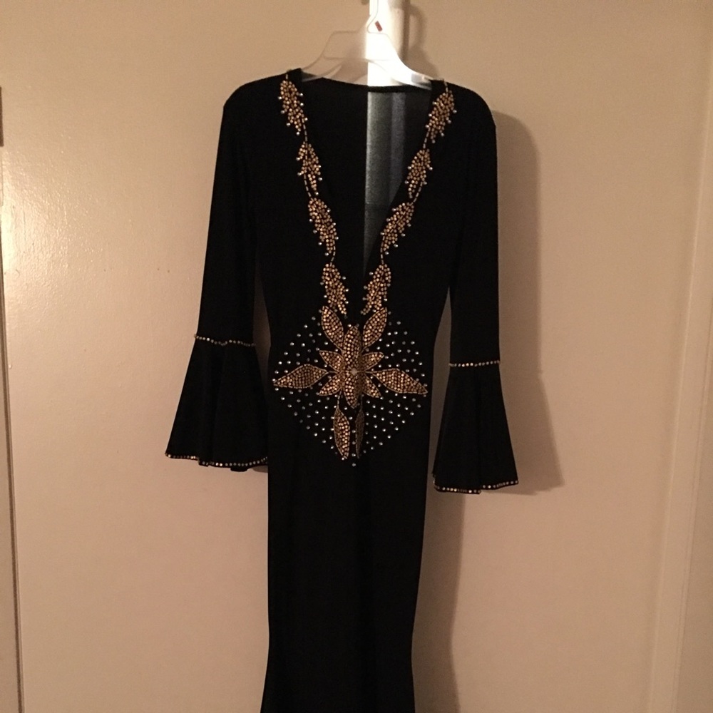LONG BLACK & GOLD DETAILED KAFTAN DRESS